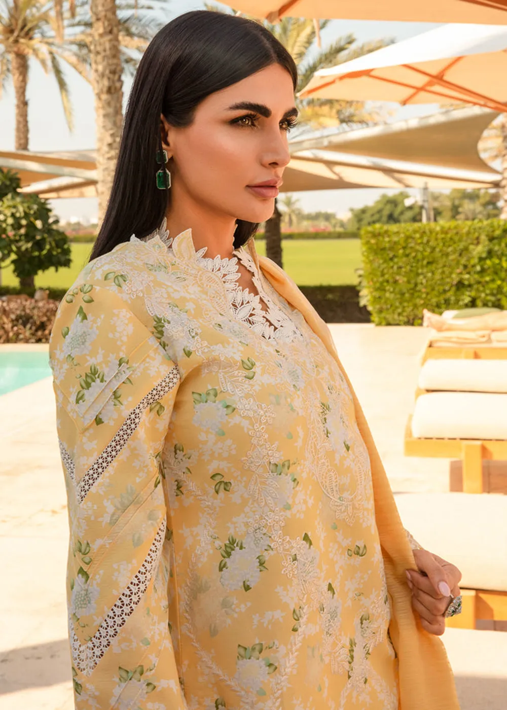 Carnation Summer Lawn Collection '24 by Rang Rasiya | ARIANA