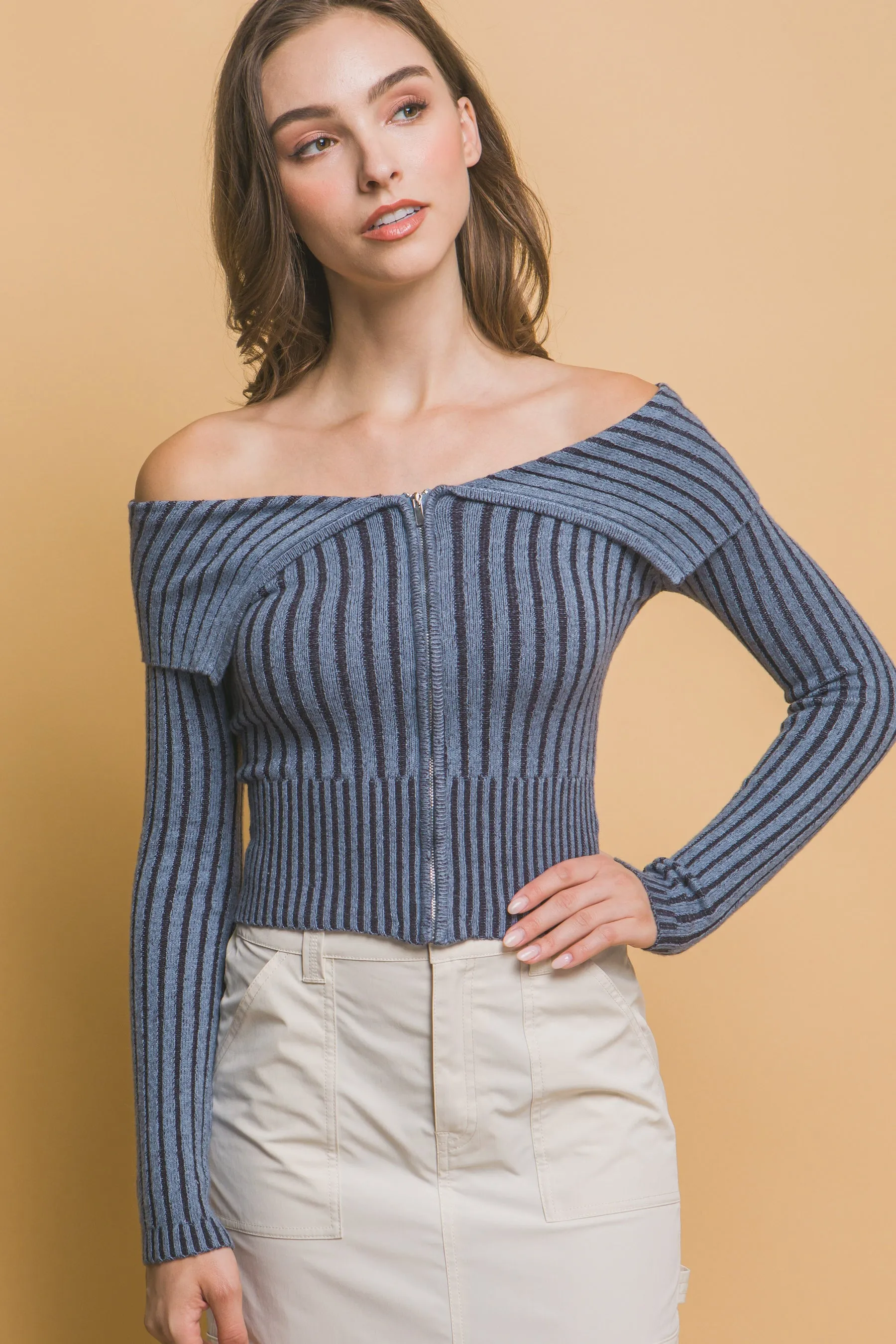Hot Girl Bardot Contrast Ribbed Zippered Long Sleeve Top In Blue