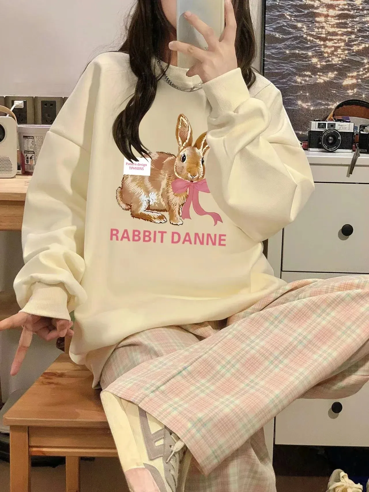 Metaversmall Basic Simple Sweet Casual Women Hoodies Classic O-neck Chic Printed High Street Fashion Pullover Top Loose Female Hoodies