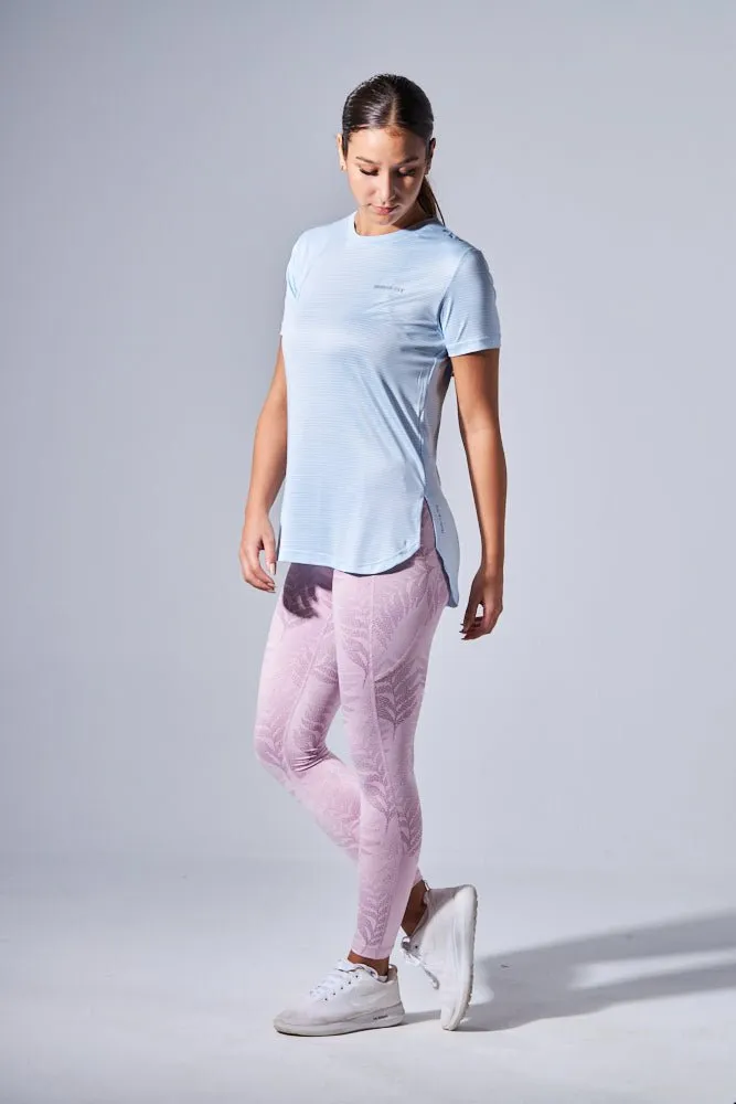 Nantucket Breeze LiteRun Performance Tee