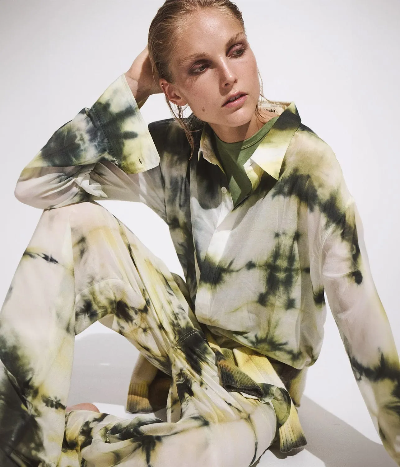 SILK COTTON COOL SHIRT- BEE STING